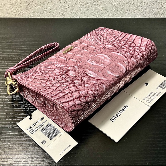Brahmin Daisy Wristlet in STUNNING Mulberry Potion Melbourne W/Eye Medallions
